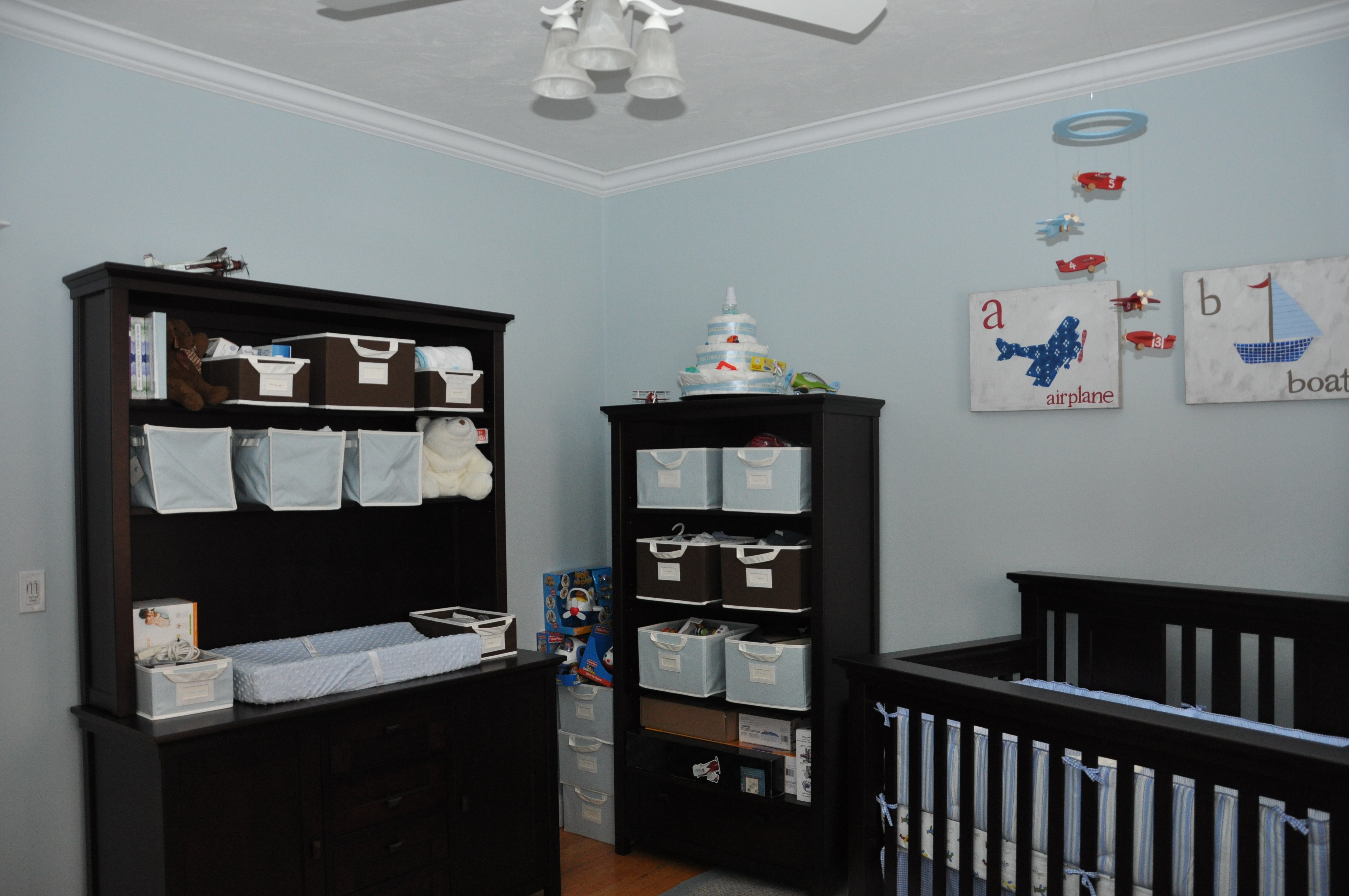 airplane themed nursery