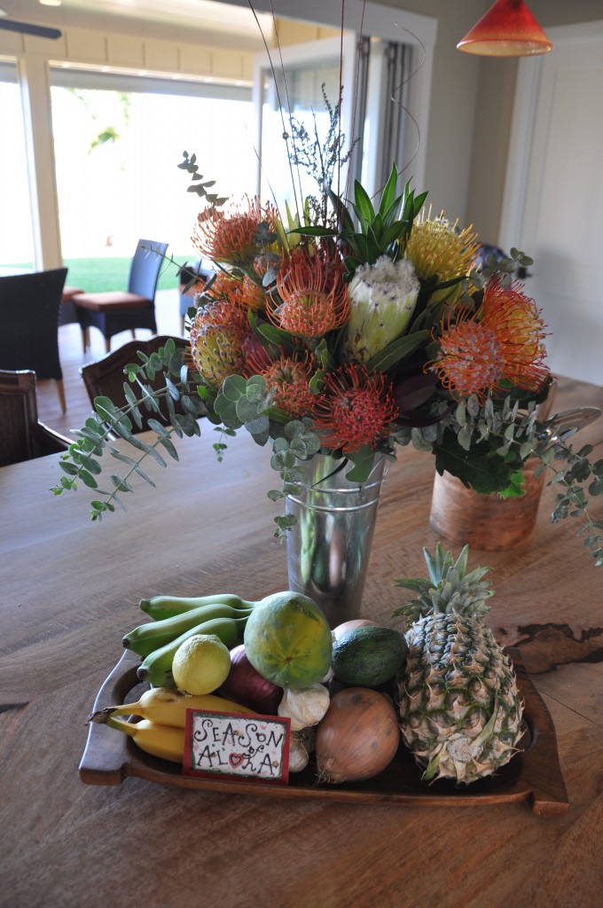 hawaiian produce and flowers