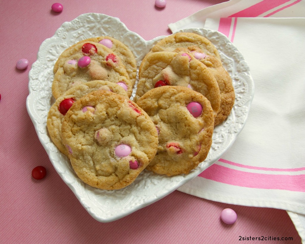 Valentine's Day M&M Cookies {from 2 Sisters 2 Cities}