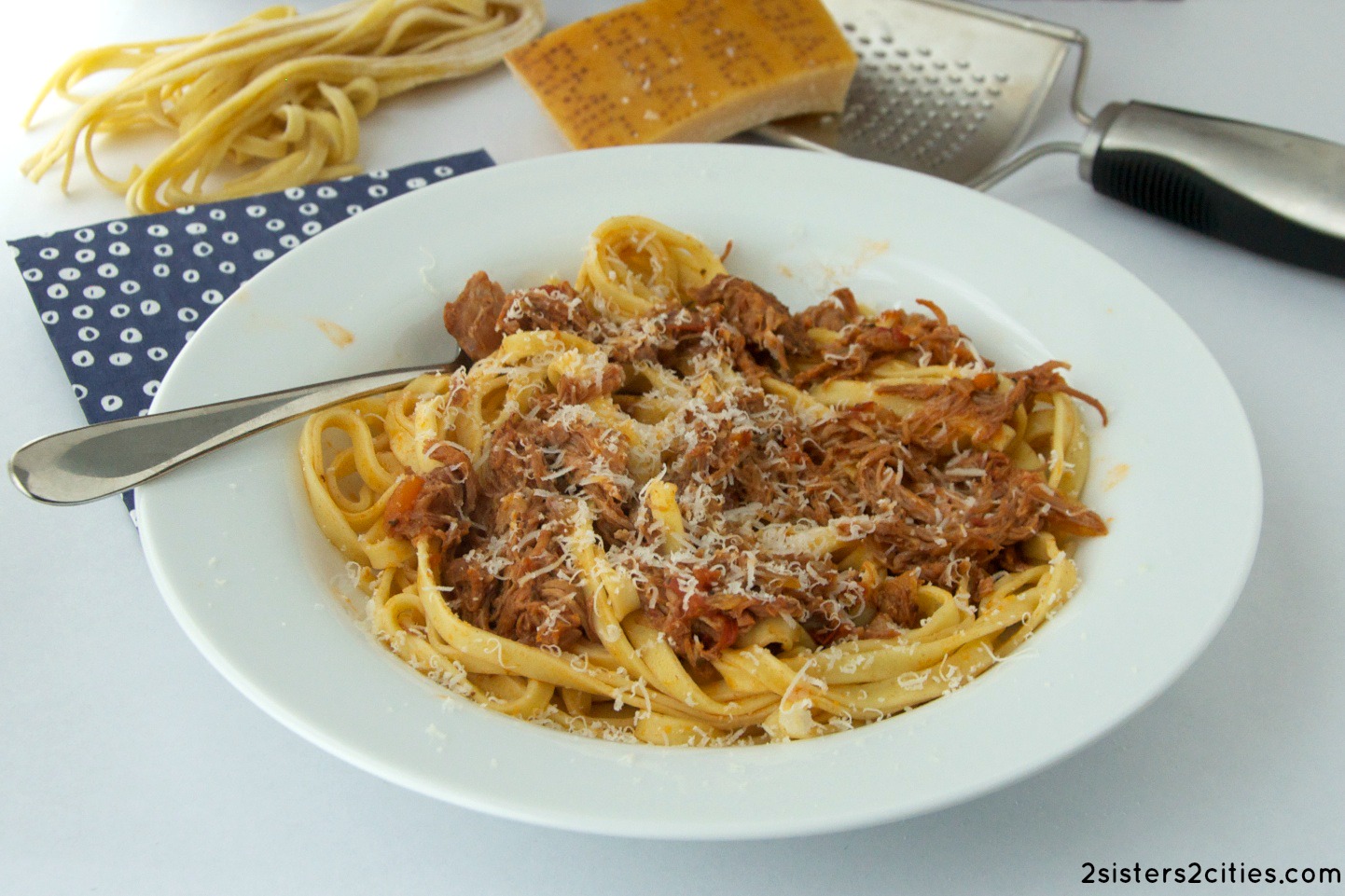 slow cooker pork ragu